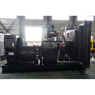 800kw東風研究所柴油發(fā)電機組-東風研究所12缸柴油機SY296TAD83柴油發(fā)電機組,缸徑/行程：138/165mm,柴油發(fā)電機組水冷發(fā)動機功率830KW,柴油發(fā)電機組配套馬拉松斯坦福發(fā)電機。廠價直銷歡迎選購：13773399855。
