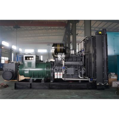 1000kw無(wú)錫動(dòng)力柴油發(fā)電機(jī)組-無(wú)錫動(dòng)力12缸柴油機(jī)WD360TAD100柴油發(fā)電機(jī)組,缸徑/行程：152/165mm,柴油發(fā)電機(jī)組水冷發(fā)動(dòng)機(jī)功率1100KW,柴油發(fā)電機(jī)組配套馬拉松斯坦福發(fā)電機(jī)。廠價(jià)直銷(xiāo)歡迎選購(gòu)：13773399855。