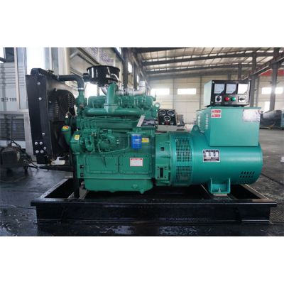 40kw濰柴裕興柴油發(fā)電機(jī)組-濰柴裕興4缸柴油機(jī)K4100ZD柴油發(fā)電機(jī)組,缸徑/行程：100/115mm,柴油發(fā)電機(jī)組水冷發(fā)動(dòng)機(jī)功率42KW,柴油發(fā)電機(jī)組配套馬拉松斯坦福發(fā)電機(jī)。廠價(jià)直銷歡迎選購：13773399855。