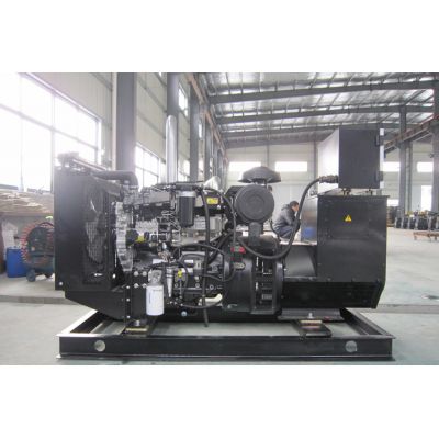 50kw珀金斯柴油發(fā)電機組-珀金斯4缸柴油機1104A-44TG1柴油發(fā)電機組,缸徑/行程：105/127mm,柴油發(fā)電機組水冷發(fā)動機功率66KW,柴油發(fā)電機組配套馬拉松斯坦福發(fā)電機。廠價直銷歡迎選購：13773399855。