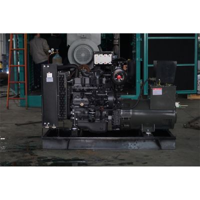 75kw上柴股份柴油發(fā)電機(jī)組-上柴股份4缸柴油機(jī)SC4H115D2柴油發(fā)電機(jī)組,缸徑/行程：105/124mm,柴油發(fā)電機(jī)組水冷發(fā)動(dòng)機(jī)功率86KW,柴油發(fā)電機(jī)組配套馬拉松斯坦福發(fā)電機(jī)。廠價(jià)直銷歡迎選購(gòu)：13773399855。