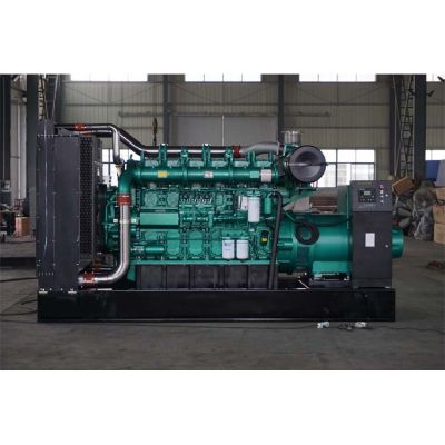 700kw玉柴柴油發(fā)電機組-玉柴6缸柴油機YC6C1020-D31柴油發(fā)電機組,缸徑/行程：200/210mm,柴油發(fā)電機組水冷發(fā)動機功率748KW,柴油發(fā)電機組配套馬拉松斯坦福發(fā)電機。廠價直銷歡迎選購：13773399855。