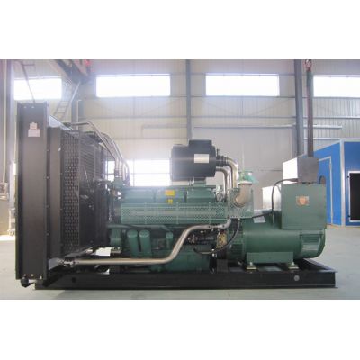 500kw無錫動力柴油發(fā)電機(jī)組-無錫動力12缸柴油機(jī)WD269TAD48柴油發(fā)電機(jī)組,缸徑/行程：138/150mm,柴油發(fā)電機(jī)組水冷發(fā)動機(jī)功率530KW,柴油發(fā)電機(jī)組配套馬拉松斯坦福發(fā)電機(jī)。廠價(jià)直銷歡迎選購：13773399855。