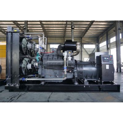 800kw無錫動力柴油發(fā)電機(jī)組-無錫動力12缸柴油機(jī)WD327TAD82柴油發(fā)電機(jī)組,缸徑/行程：145/165mm,柴油發(fā)電機(jī)組水冷發(fā)動機(jī)功率904KW,柴油發(fā)電機(jī)組配套馬拉松斯坦福發(fā)電機(jī)。廠價(jià)直銷歡迎選購：13773399855。