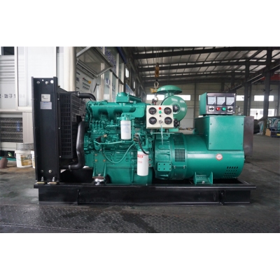 20KW玉柴柴油發(fā)電機(jī)組-玉柴4缸柴油機(jī)YCD4N23H8-30,柴油發(fā)電機(jī)組缸徑/行程：93/103mm,柴油發(fā)電機(jī)組水冷發(fā)動(dòng)機(jī)功率22KW,柴油發(fā)電機(jī)組配套馬拉松斯坦福發(fā)電機(jī)。廠價(jià)直銷歡迎選購：13773399855。