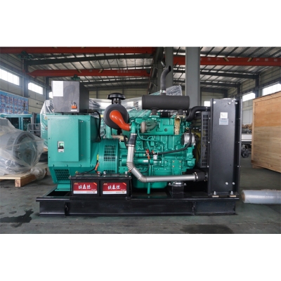 60KW玉柴柴油發(fā)電機(jī)組-玉柴4缸柴油機(jī)YCD4Y33H6-105,柴油發(fā)電機(jī)組缸徑/行程：110/125mm,柴油發(fā)電機(jī)組水冷發(fā)動(dòng)機(jī)功率77KW,柴油發(fā)電機(jī)組配套馬拉松斯坦福發(fā)電機(jī)。廠價(jià)直銷歡迎選購：13773399855。
