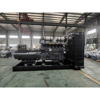 1000kw上柴股份柴油發(fā)電機組-上柴動力6缸柴油機6WTAA35-G311柴油發(fā)電機組,缸徑/行程：186/215mm,柴油發(fā)電機組水冷發(fā)動機功率1230KW,柴油發(fā)電機組配套馬拉松斯坦福發(fā)電機。廠價直銷歡迎選購：13773399855。
